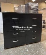 8 Drawer Dresser Brand New - Image 4